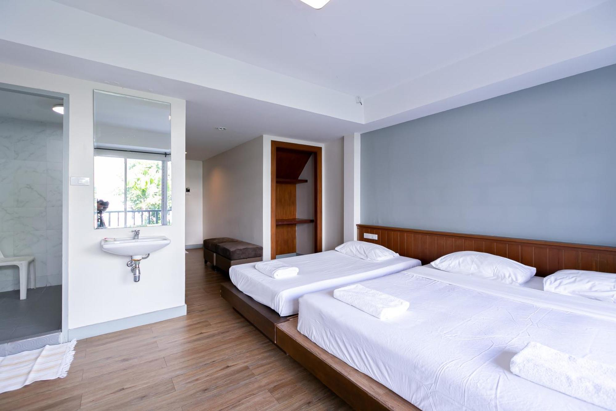 Wong Amat House Hotel Pattaya Bagian luar foto
