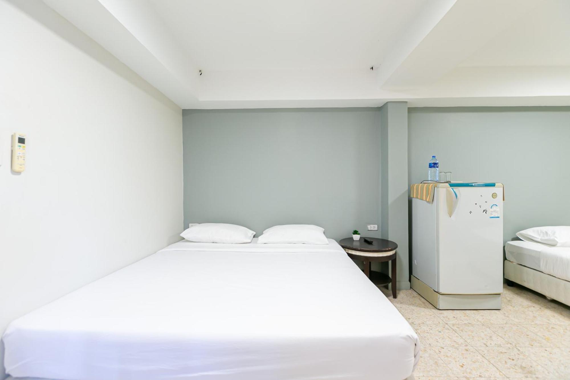 Wong Amat House Hotel Pattaya Bagian luar foto