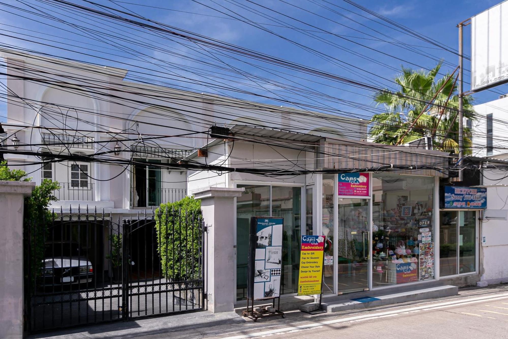 Wong Amat House Hotel Pattaya Bagian luar foto